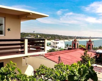 Hotel Rivera Del Mar - Puerto Escondido - Balcón