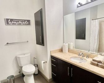 Lovely loft Downtown - Oakland - Bagno