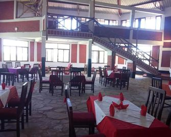 Ancestors Lodge - Karatu - Restaurant