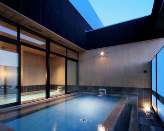 Candeo Hotels Hiroshima Hatchobori - Hiroshima