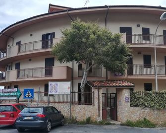 Scilla e Cariddi - Scilla - Budova