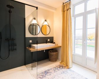 La Maison Deveney Mars - Puligny-Montrachet - Pool