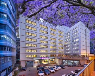 Wonder Land Hotel (Kunming Railway Station) - Kunming - Bina