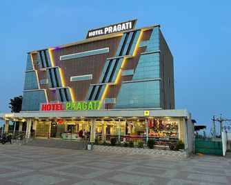 Hotel Pragati - Kevadia - Building