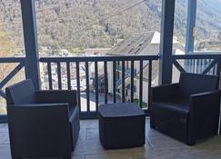 Appartement charmant a Cauterets 25m² Vue montagne - Cauterets - Balcony