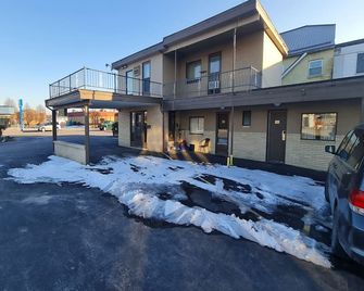 Dubois Manor Motel - DuBois - Gebäude