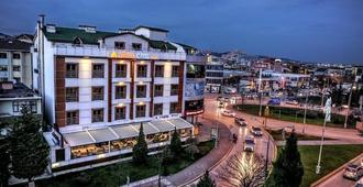 Teona Hotel - İzmit - Building