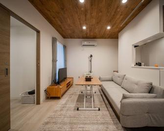 Astral 103 - Asahikawa - Living room