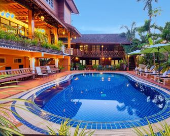 Chandara Boutique Hotel - Vientiane - Piscina