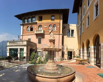 Garda Family House - Brenzone - Budova