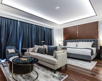 Xheko Imperial Luxury Hotel & Spa - Tirana - Habitación