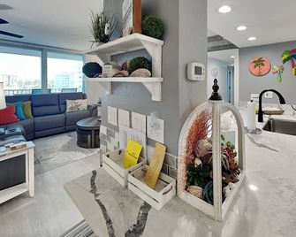 Gullwing 401 - Fort Myers Beach - Lobby