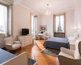 Hotel Du Parc - Stresa - Bedroom