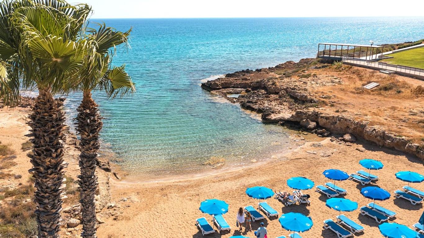 Louis Althea Beach Hotel