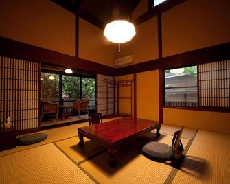 Yufuin Hoteiya - Yufu - Comedor