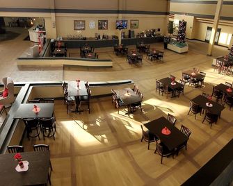 Ramada by Wyndham North Platte & Sandhills Convention Ctr - North Platte - Restaurace