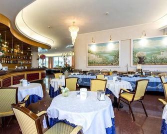 Hotel Ambassador - Tortoreto - Restauracja