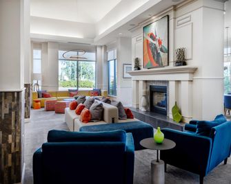 Hilton Garden Inn Grand Forks-UND - Grand Forks - Lounge
