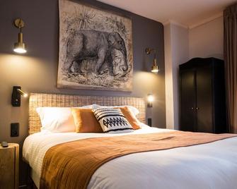 Hotel Le Patio - Deauville - דואו-וויל - חדר שינה