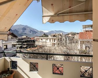 Grand Meteora Central Luxury Apartment - Kalabaka - Balcony