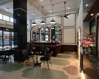 Vintana Siam Bangkok Hotel - Bangkok - Bar