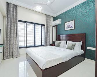 Lalco Residency - Mumbai - Makuuhuone