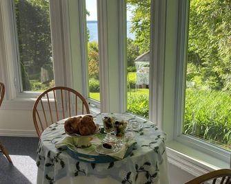 Victorian by the Sea - Lincolnville - Τραπεζαρία
