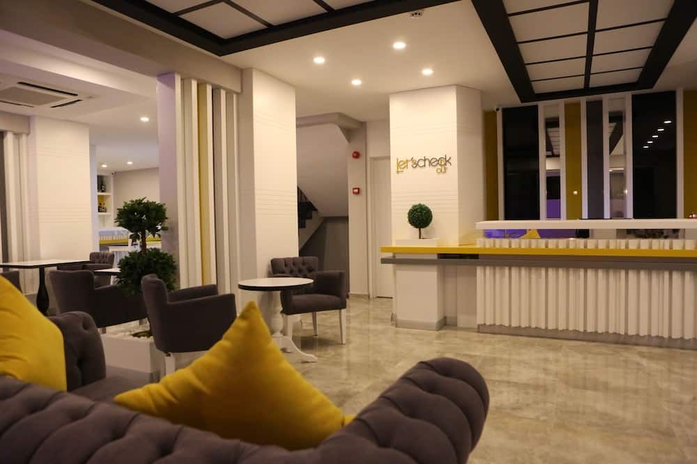 Letstay Hotel - Adults Only - אנטליה - דלפק קבלה