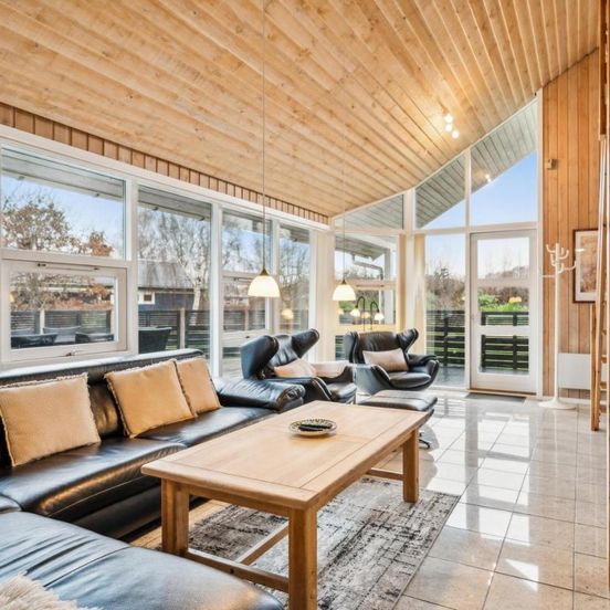 Spacious Activity And Pool House Perfect For Families Near Ebeltoft – Ebeltoft