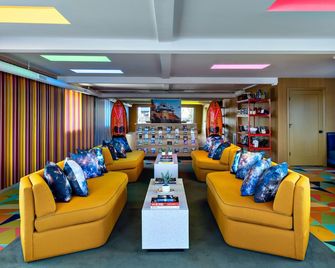 Americana Motor Hotel - Flagstaff - Salónek