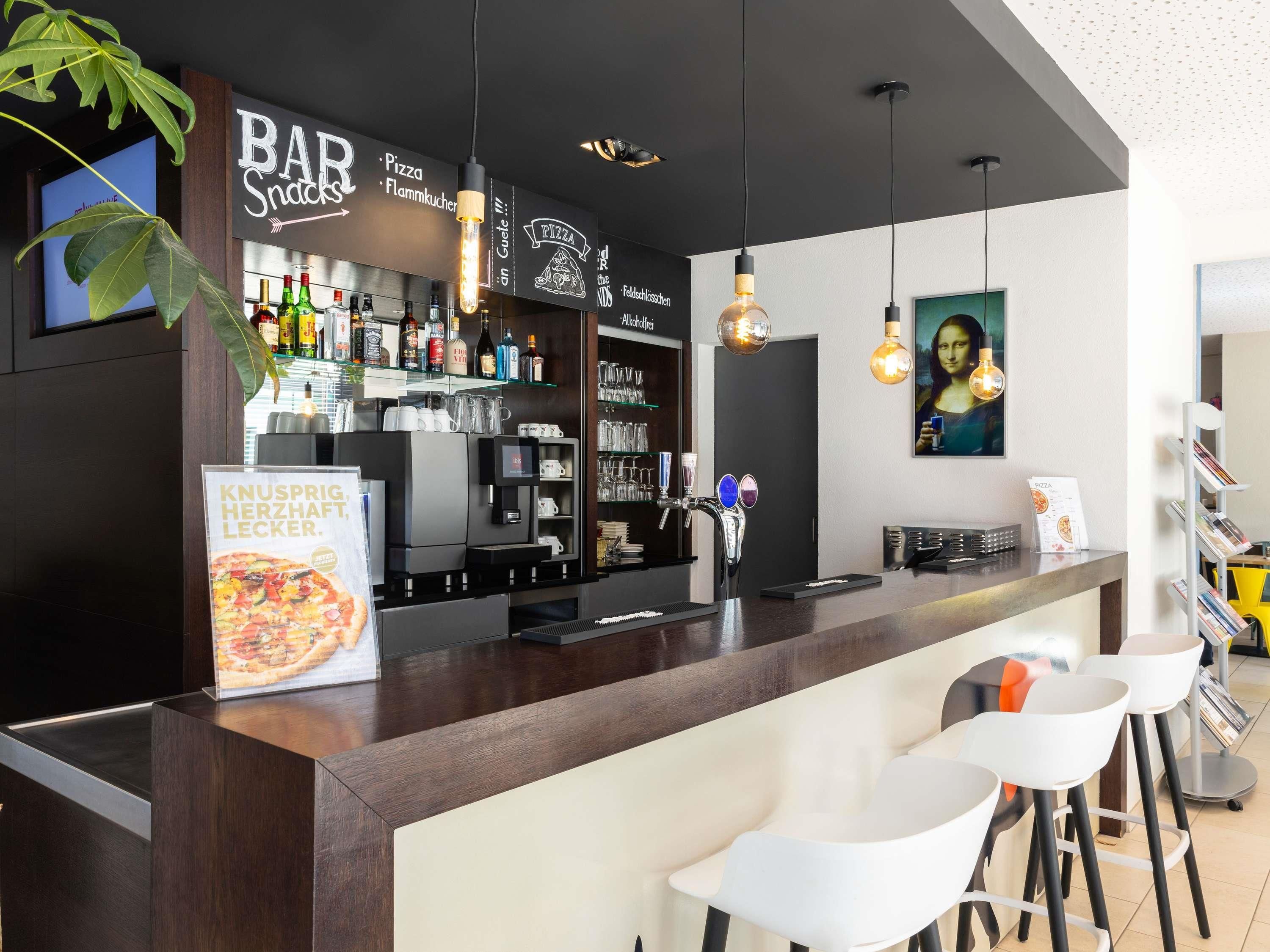 Ibis Basel Bahnhof - Basilea - Bar