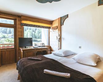 La Maison Les Peupliers - Courchevel - Schlafzimmer