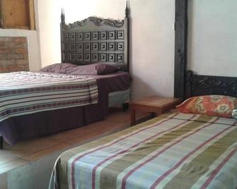 Hostal Meson De San Fenando - Concepción de Ataco - Schlafzimmer