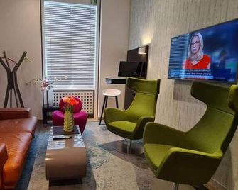 Hotel Cristall - Frankfurt City - פרנקפורט אם מיין - טרקלין