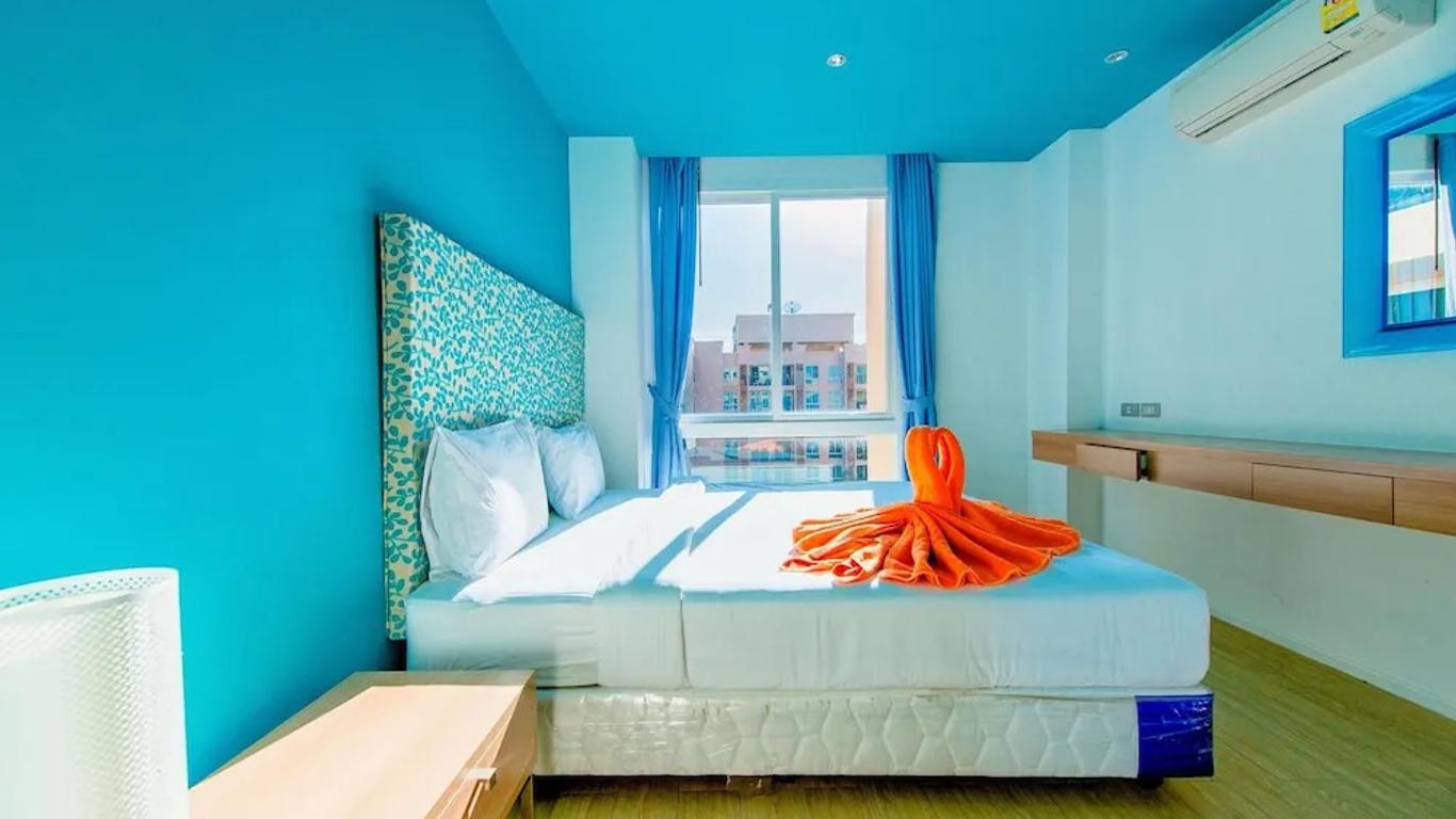 أثينا ووتر بارك جوميتين بيتش