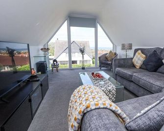 67 Pendre Avenue - Prestatyn - Sala de estar