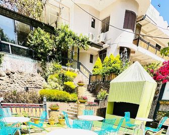 Hotel Sudhir - Mount Abu - Piscina