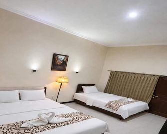 Hotel Prima Asri 153 - Batu