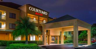 Courtyard by Marriott Daytona Beach Speedway/Airport - Daytona Beach