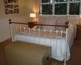 Luxury Vintage Room Excellent Location! - Hamurana - Bedroom