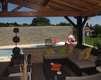 Maison Basque Proche de Bayonne et Biarritz - Urketa - Patio