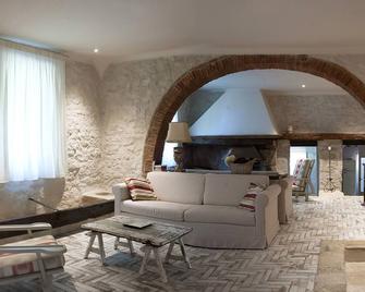 Agriturismo La Pieve - Colle di Val d'Elsa - Huiskamer