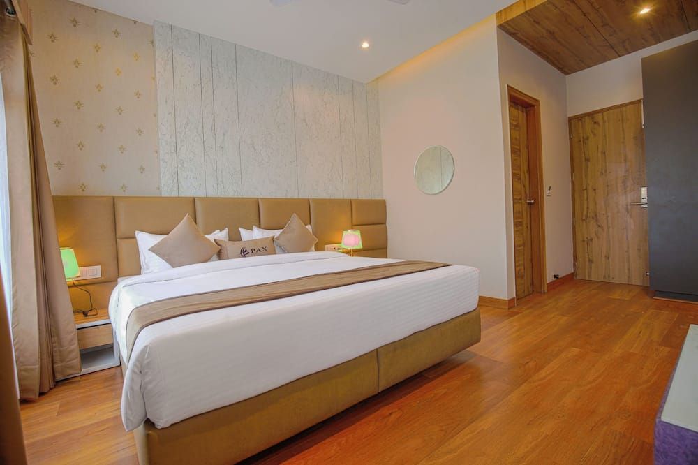 Pax Hotel Ak Continental - Zerakpur - Slaapkamer