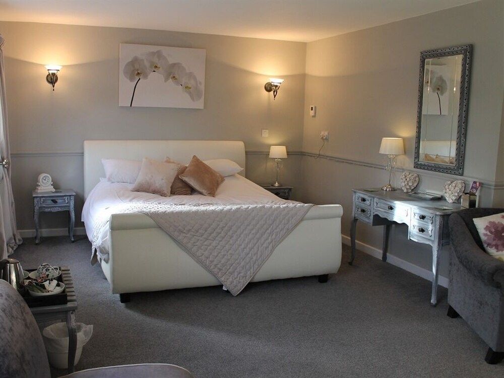 ذا سوان موتل