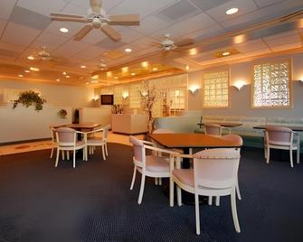 Econo Lodge Douglas - Douglas - Restaurante