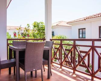 Ajp Holidays - Tortuga Beach Resort 487 - Espargos - Balcón