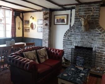 The Blacksmiths Arms - Lewes - Living room