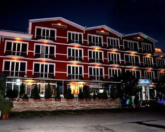 Pasha Palas Hotel Izmit - İzmit - Edifício