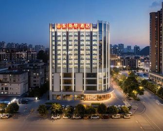 Southeast Dream Hotel (Liuzhou Yao Bu Ancient Town Store) - Liuzhou - Edificio