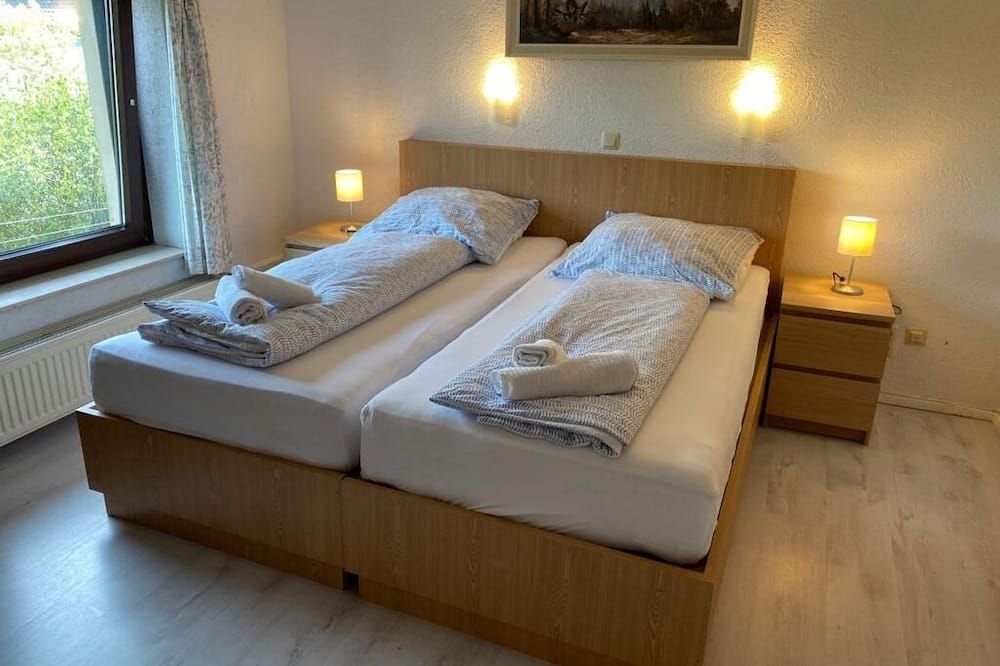 Hotel Pension Pb - גוסלאר - חדר שינה